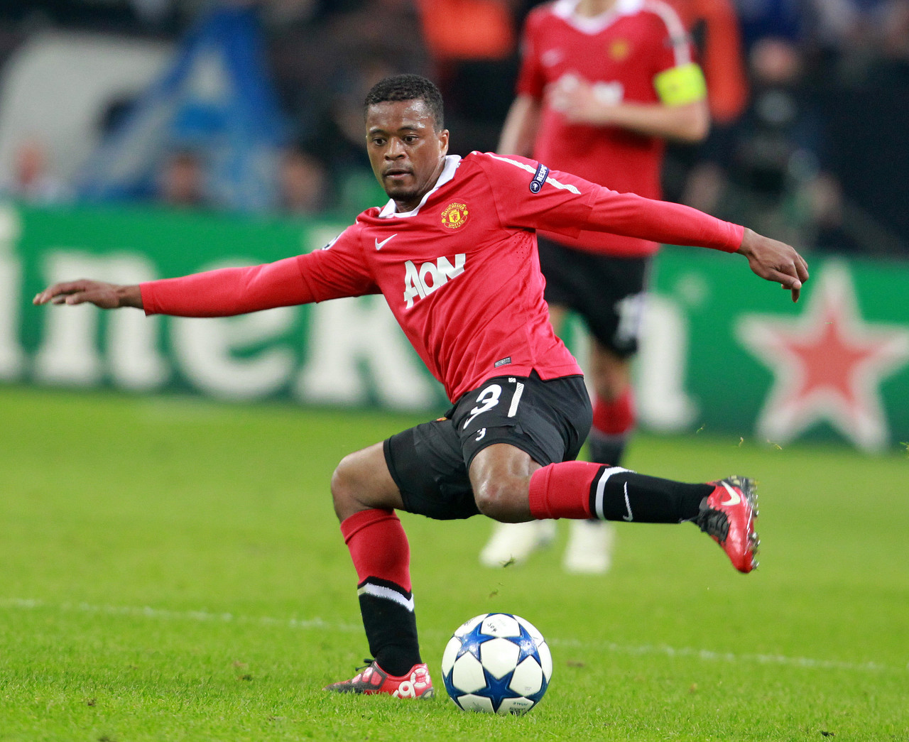 交流与合作 交流与合作