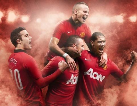 这是真二次元!科纳特来推荐他最近看的动漫了.